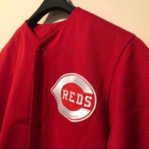 Cincinnati Reds Jersey (Large)